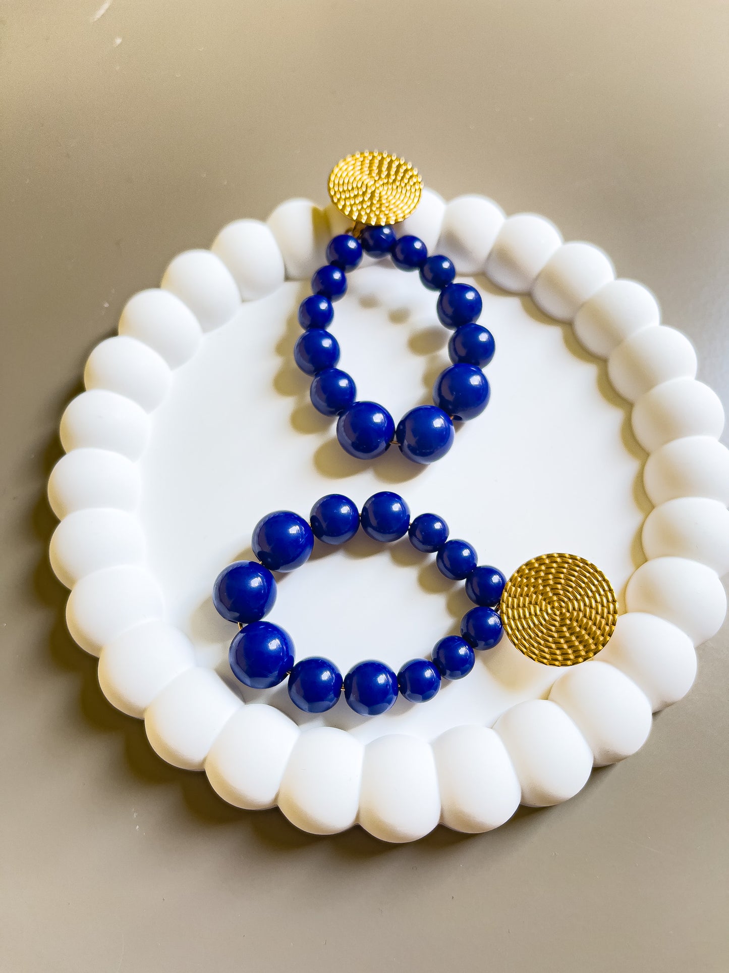 BO SALMA ACIER OR ET PERLES VERTES