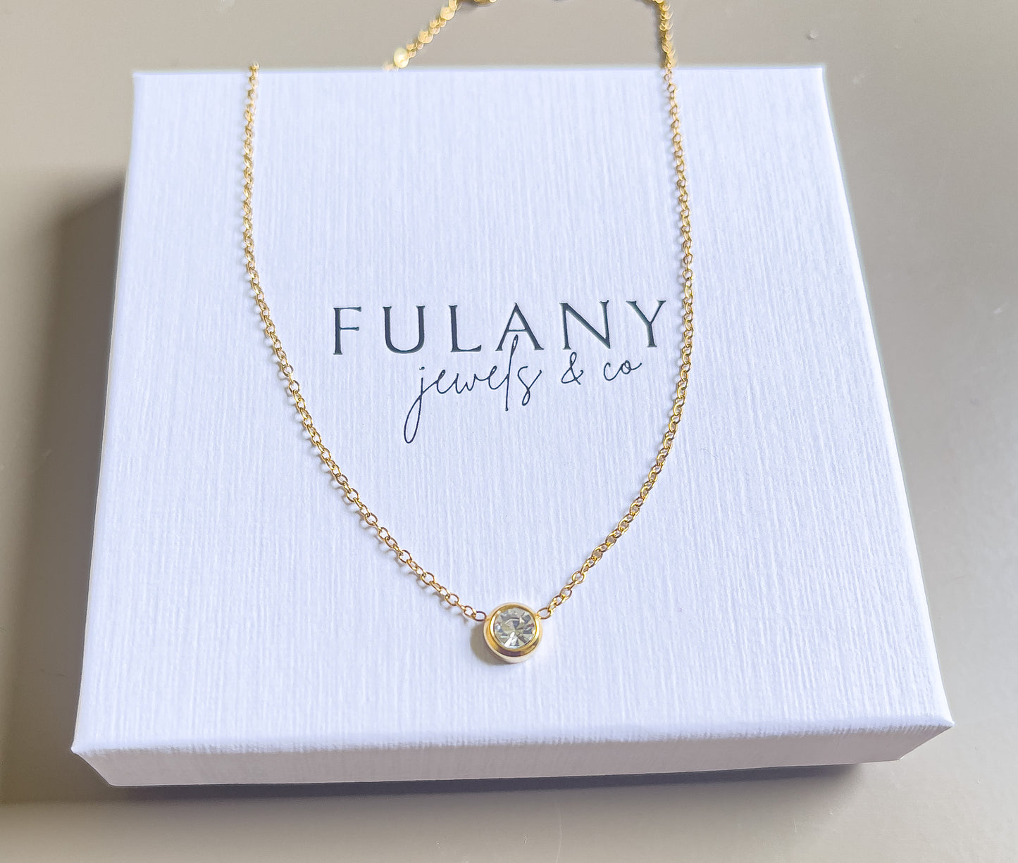 COLLIER MOSSANE ACIER OR