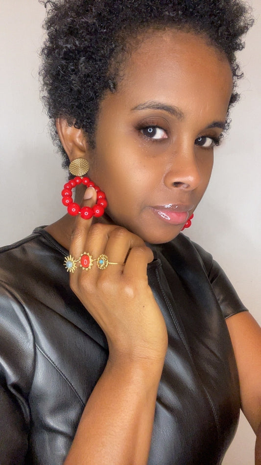 BO SALMA ACIER OR ET PERLES ROUGES